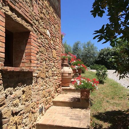 Montepulciano Stazione Agriturismo Il Sasso מראה חיצוני תמונה